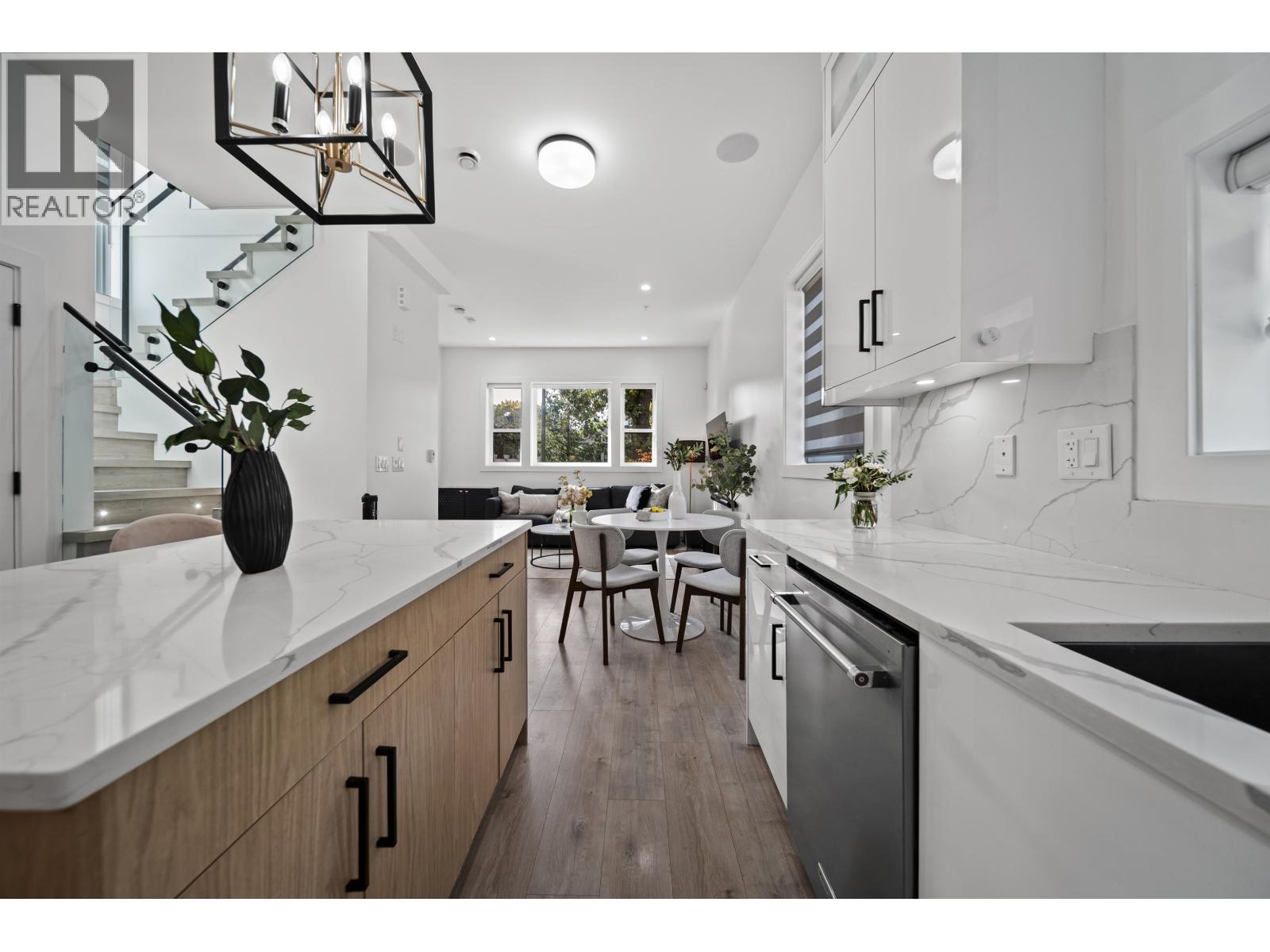 1131 E 23rd Avenue, Vancouver, British Columbia  V5V 1Y8 - Photo 10 - R3165686