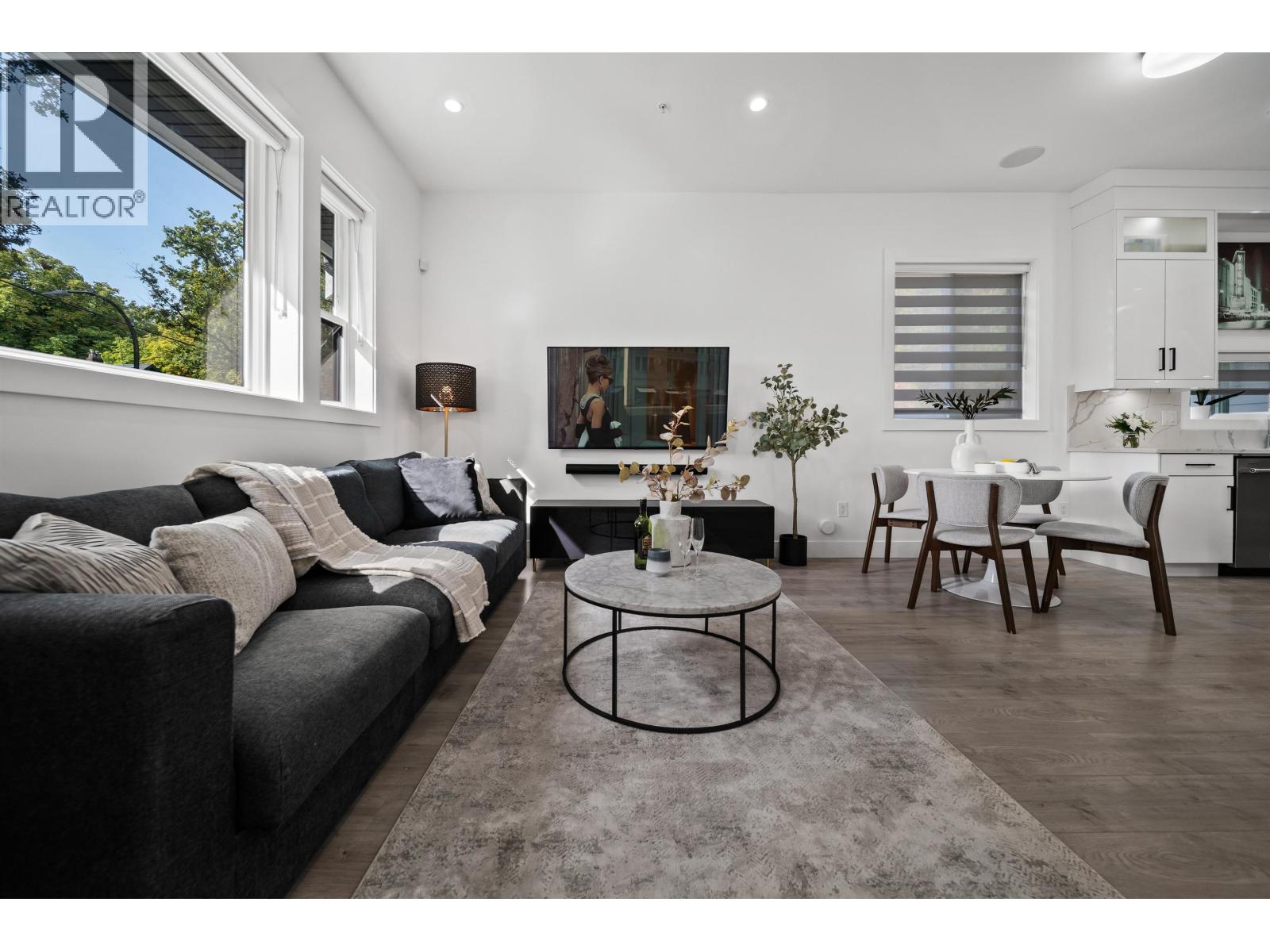 1131 E 23rd Avenue, Vancouver, British Columbia  V5V 1Y8 - Photo 3 - R3165686