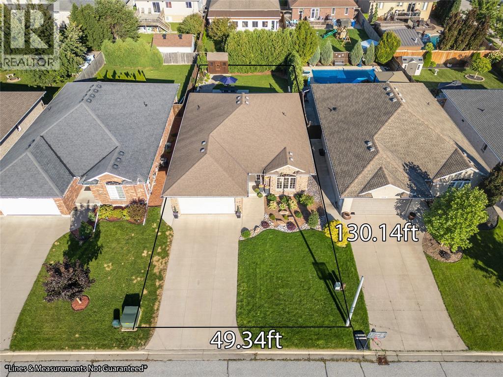 508 Foxwood Court, Sarnia, Ontario  N7S 0A6 - Photo 3 - 26022561