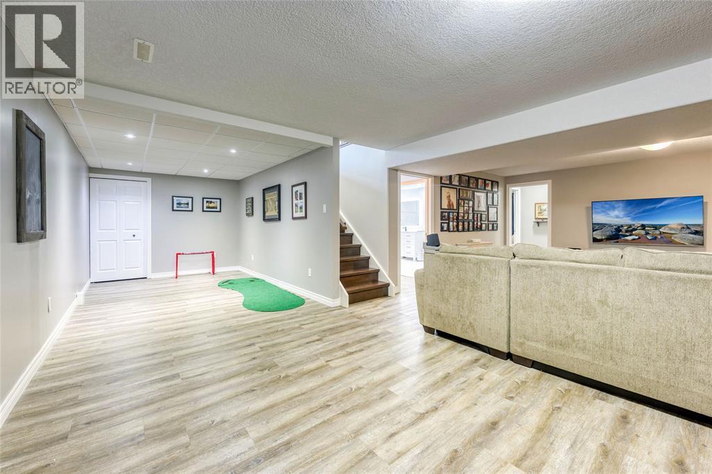 508 Foxwood Court, Sarnia, Ontario  N7S 0A6 - Photo 37 - 26022561