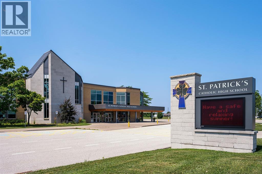 508 Foxwood Court, Sarnia, Ontario  N7S 0A6 - Photo 47 - 26022561