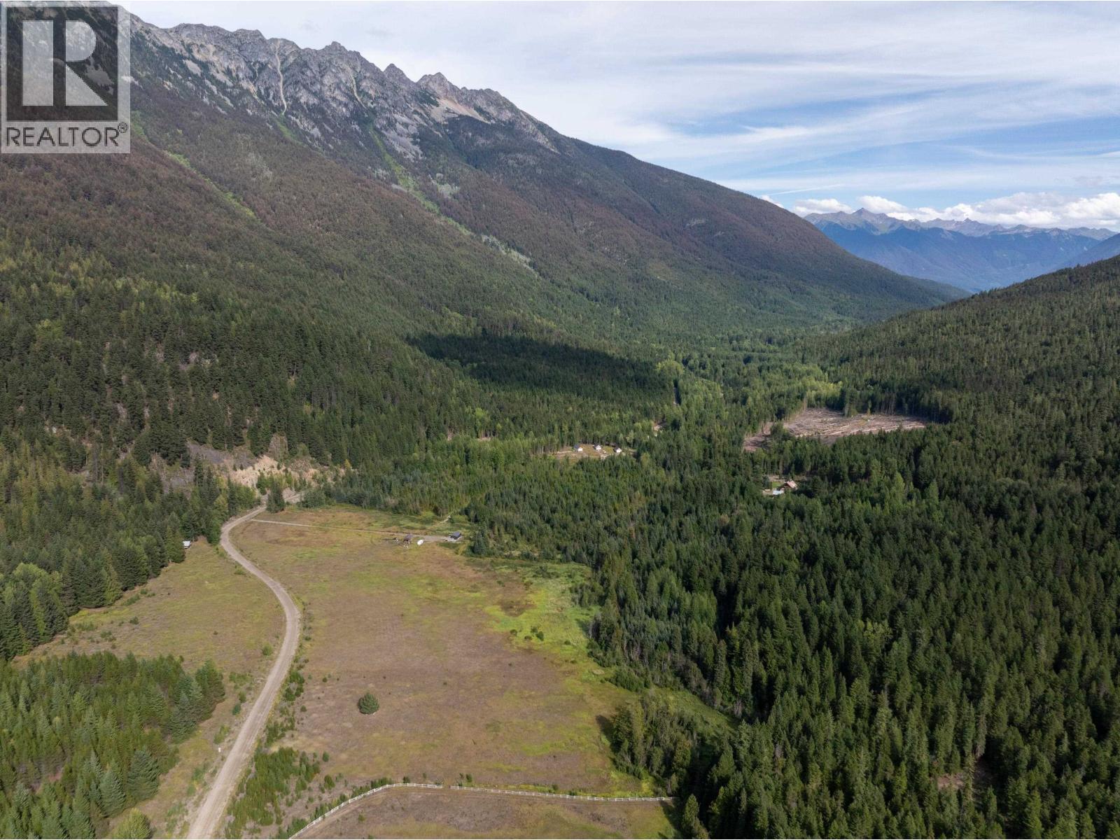 2730 Blackwater Road, D'arcy, British Columbia  V0N 1L0 - Photo 12 - R3165626