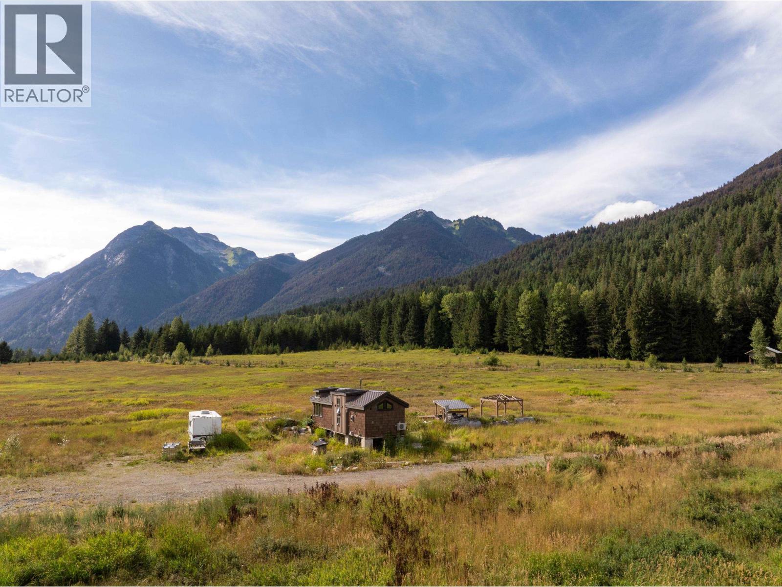 2730 Blackwater Road, D'arcy, British Columbia  V0N 1L0 - Photo 6 - R3165626