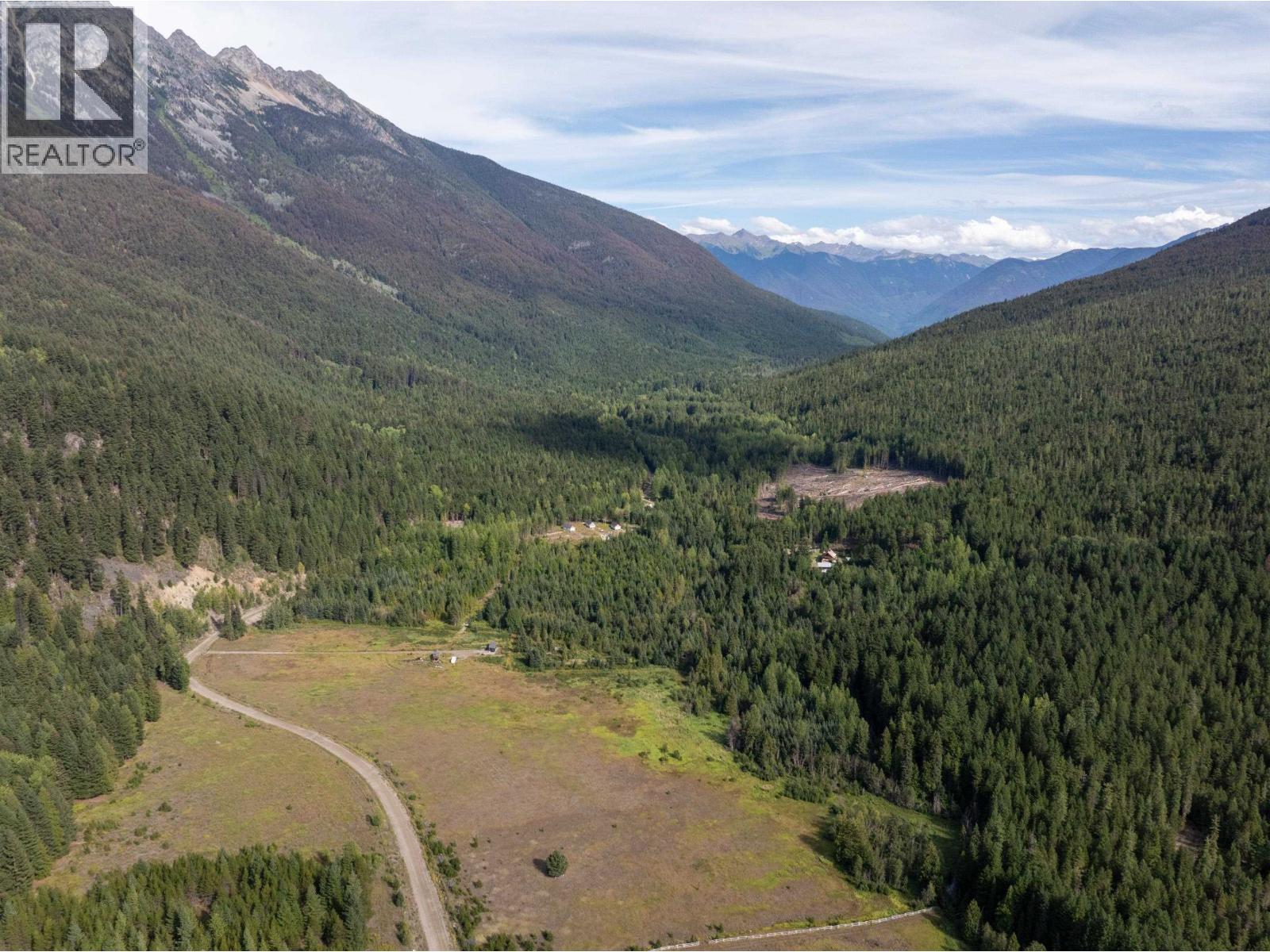 2730 Blackwater Road, D'arcy, British Columbia  V0N 1L0 - Photo 9 - R3165626