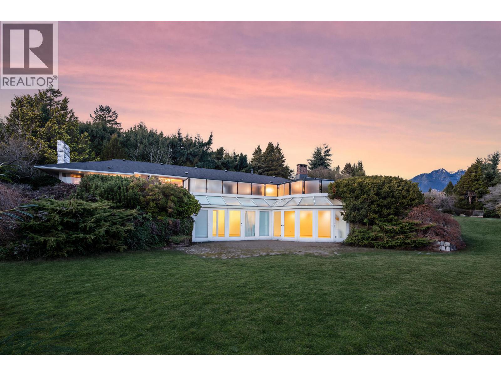 875 Eyremount Drive, West Vancouver, British Columbia  V7S 2B2 - Photo 5 - R3165644