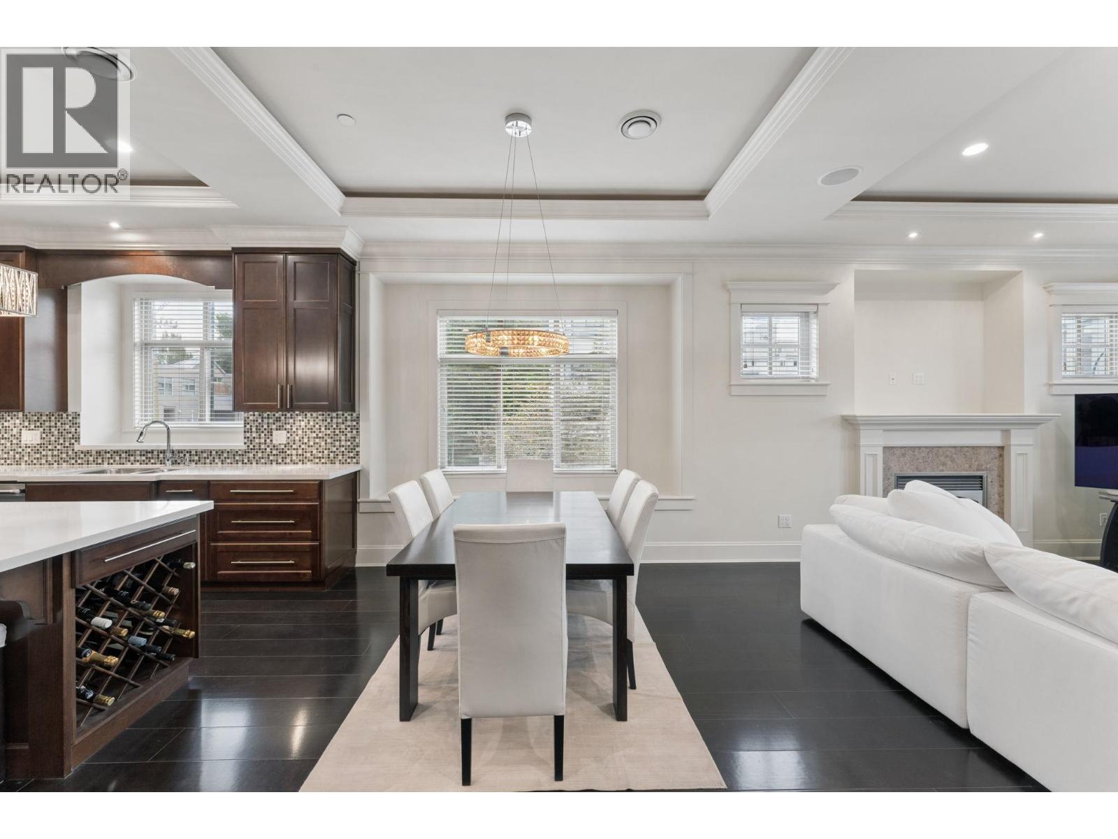 4898 Quebec Street, Vancouver, British Columbia  V5V 3M3 - Photo 10 - R3165650