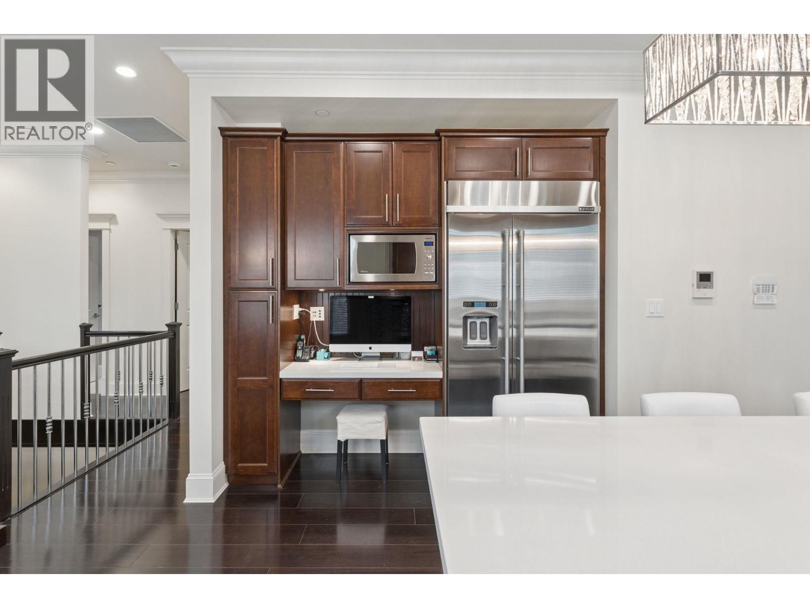 4898 Quebec Street, Vancouver, British Columbia  V5V 3M3 - Photo 9 - R3165650