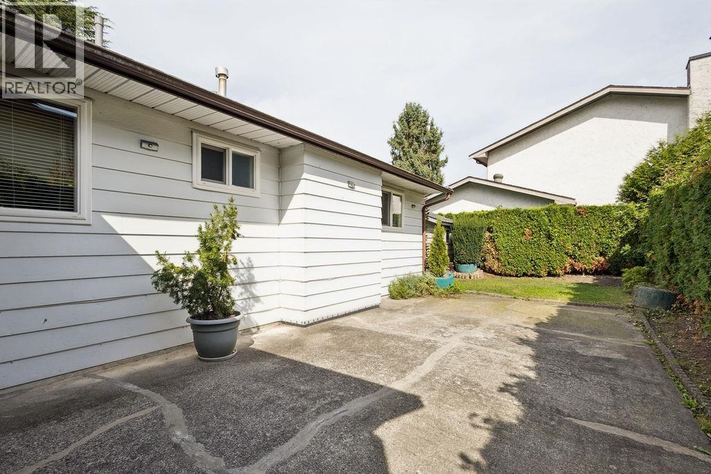 2657 Burnside Place, Coquitlam, British Columbia  V3E 1A1 - Photo 16 - R3165669