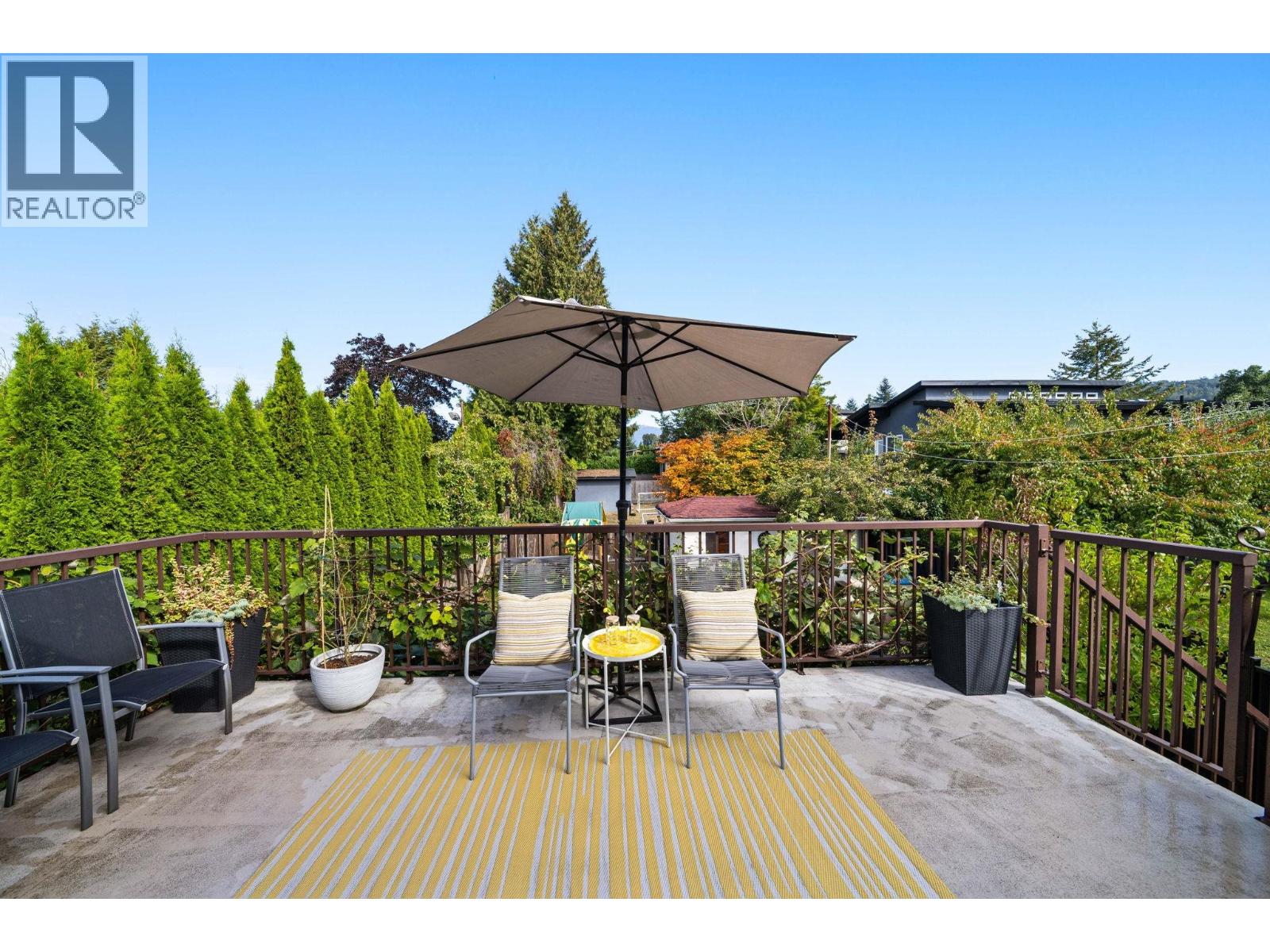 7127 Halifax Street, Burnaby, British Columbia  V5A 1M1 - Photo 34 - R3165675