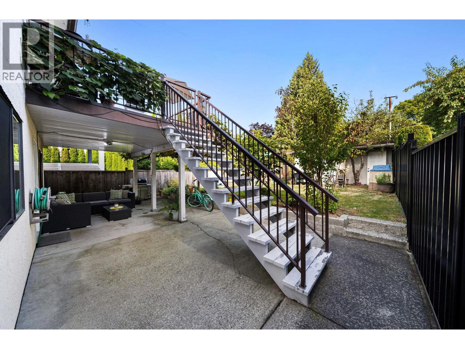 7127 Halifax Street, Burnaby, British Columbia  V5A 1M1 - Photo 35 - R3165675