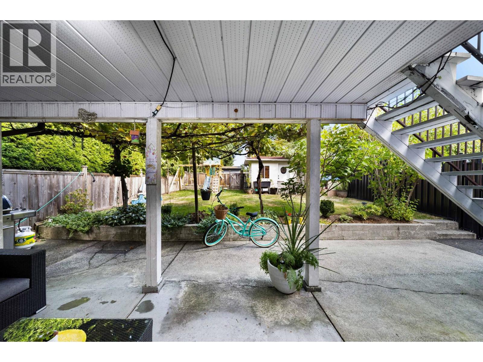 7127 Halifax Street, Burnaby, British Columbia  V5A 1M1 - Photo 36 - R3165675