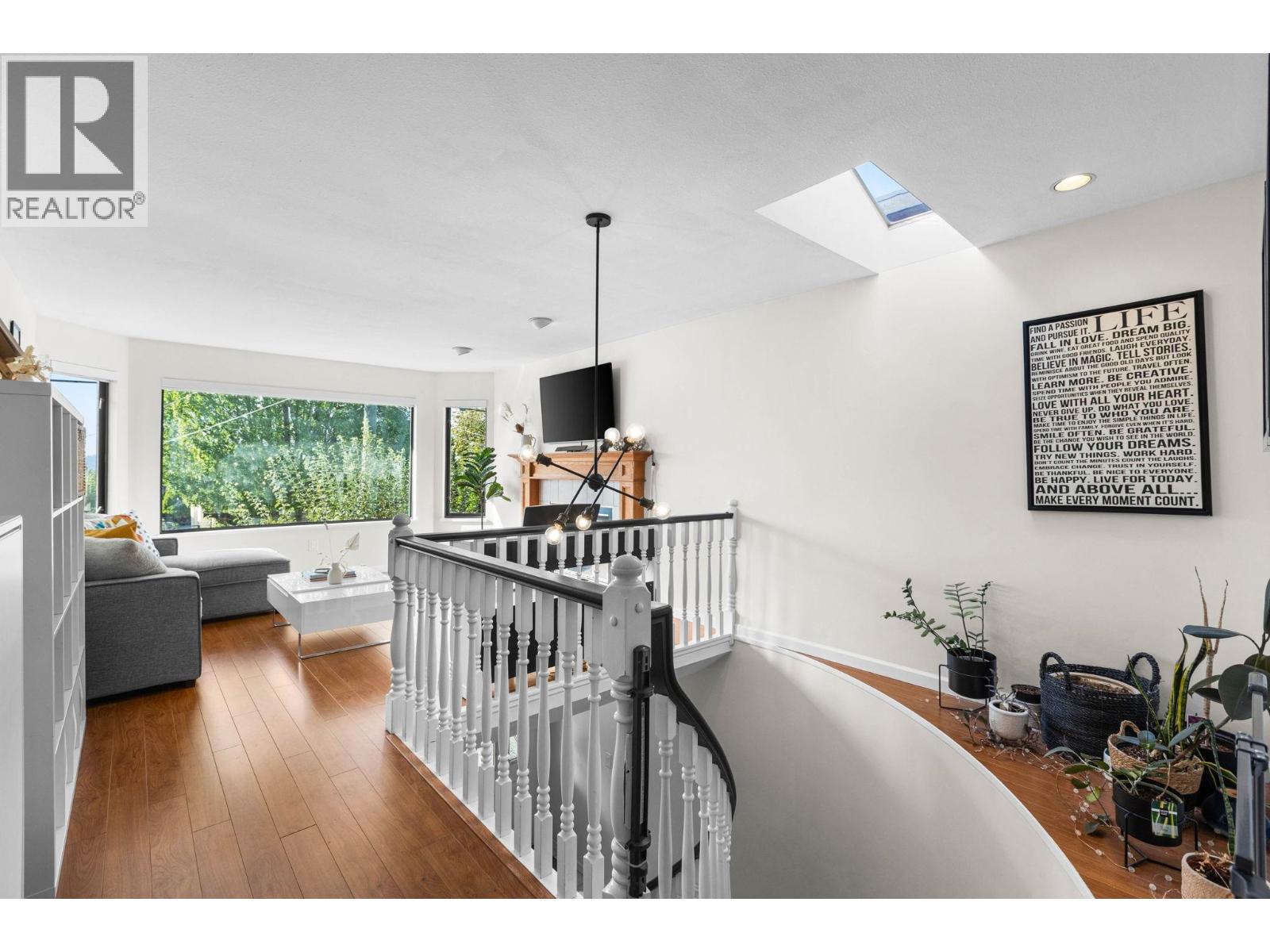 7127 Halifax Street, Burnaby, British Columbia  V5A 1M1 - Photo 5 - R3165675
