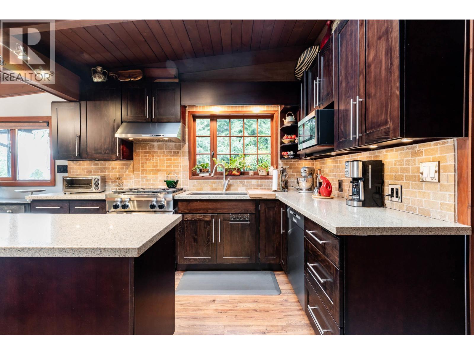 3543 Bedwell Bay Road, Belcarra, British Columbia  V3H 4R6 - Photo 11 - R3165682