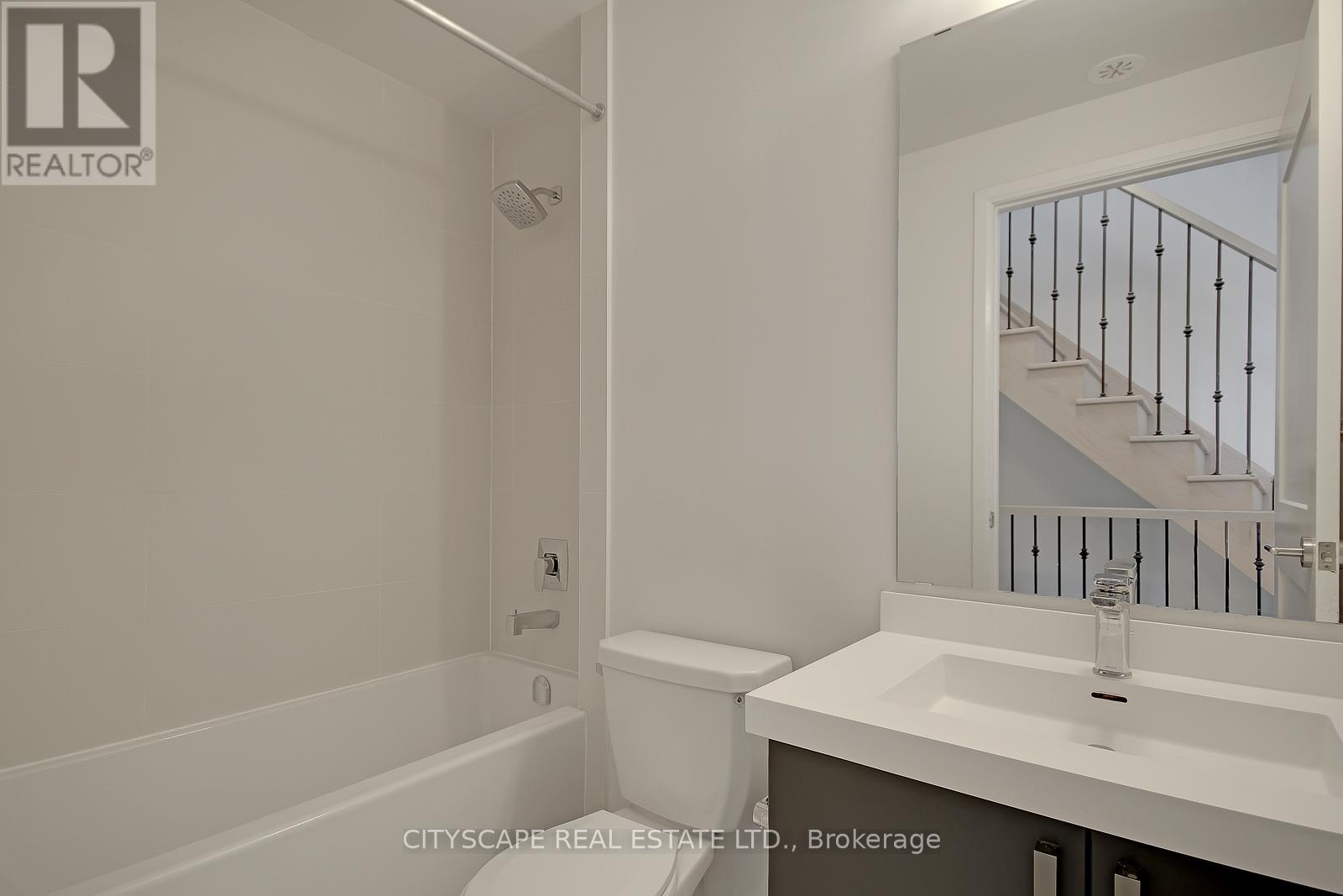 Th 53 - 1020 Portage Parkway, Vaughan, Ontario  L4K 0K3 - Photo 13 - N13787056