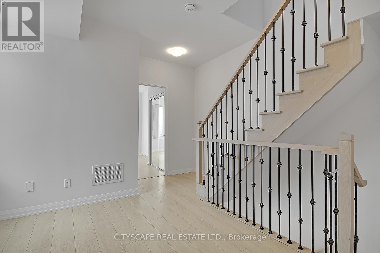 Th 53 - 1020 Portage Parkway, Vaughan, Ontario  L4K 0K3 - Photo 21 - N13787056