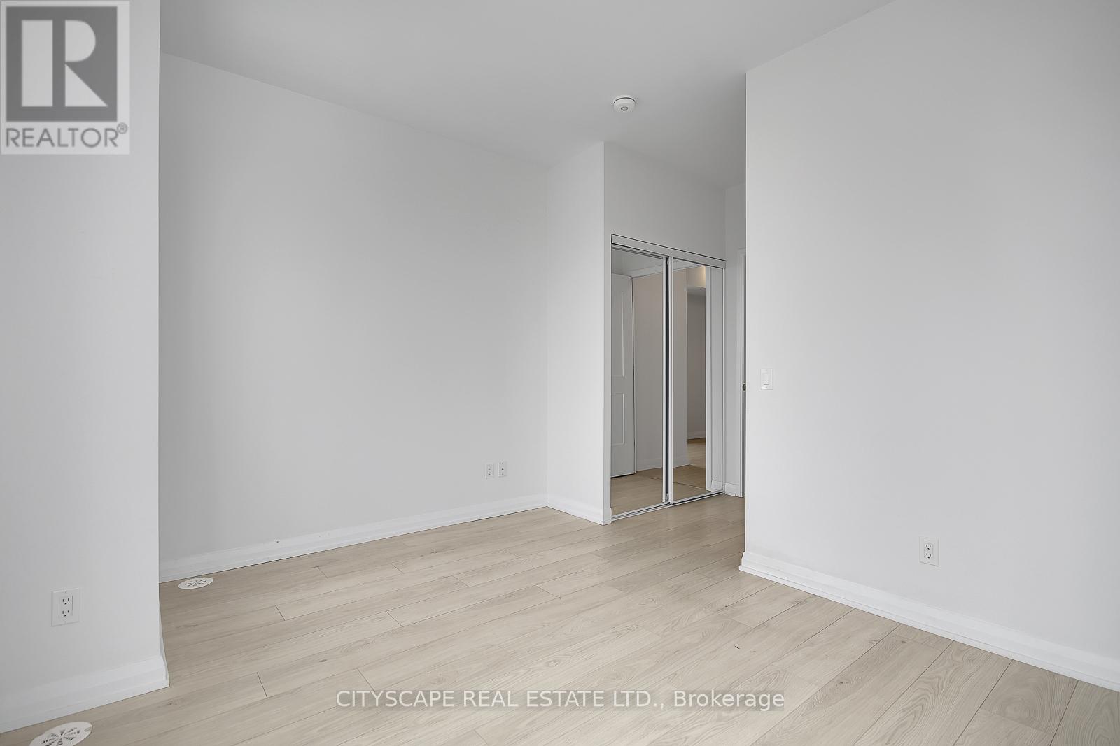 Th 53 - 1020 Portage Parkway, Vaughan, Ontario  L4K 0K3 - Photo 27 - N13787056
