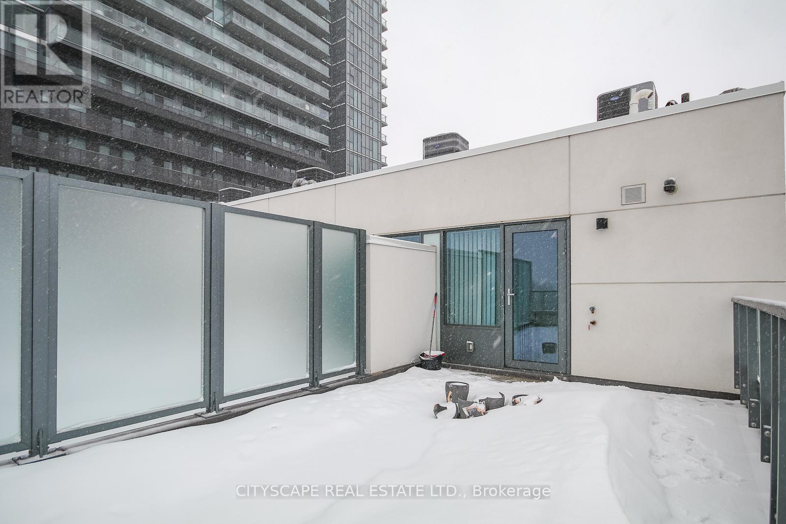 Th 53 - 1020 Portage Parkway, Vaughan, Ontario  L4K 0K3 - Photo 31 - N13787056