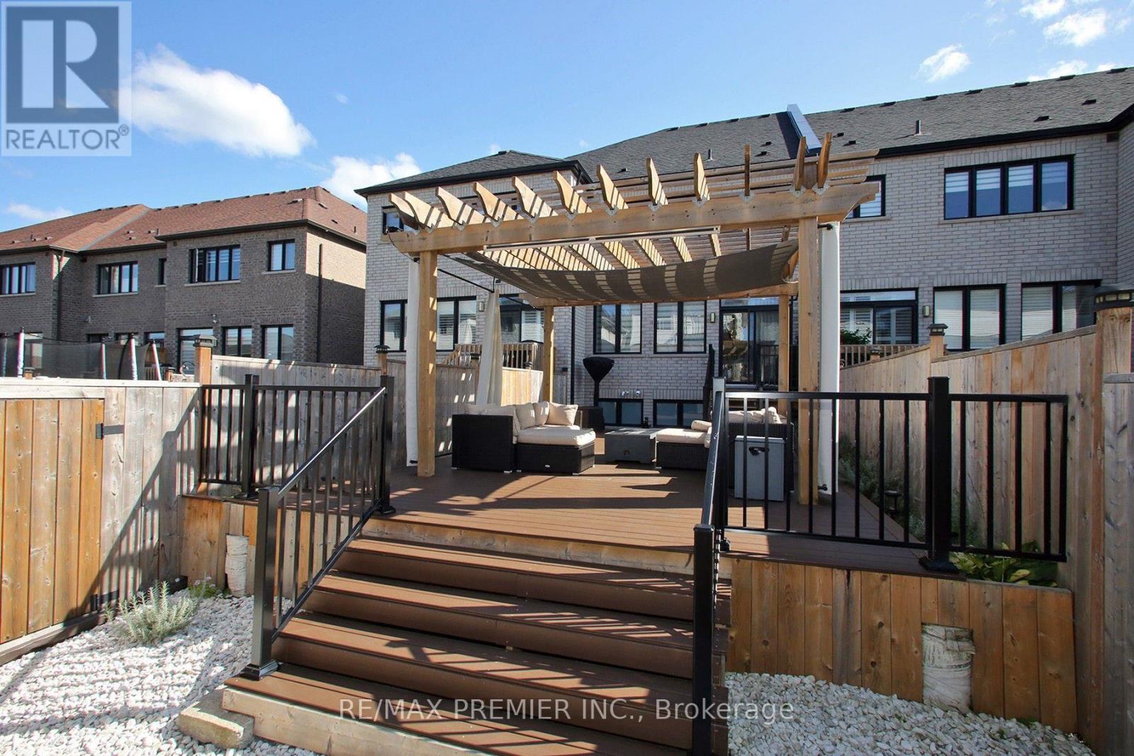 18 Landolfi Way, Bradford West Gwillimbury (Bradford), Ontario  L3Z 4L6 - Photo 30 - N13787078