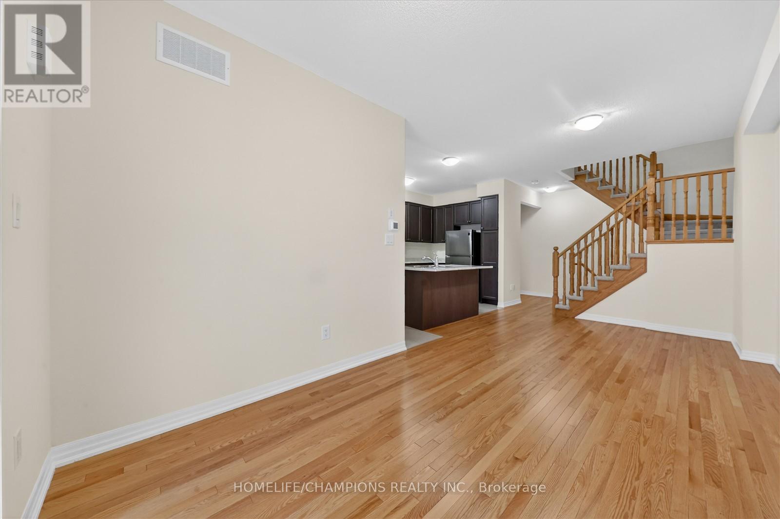 39 Delano Way, Newmarket, Ontario  L3X 0L4 - Photo 12 - N13787096