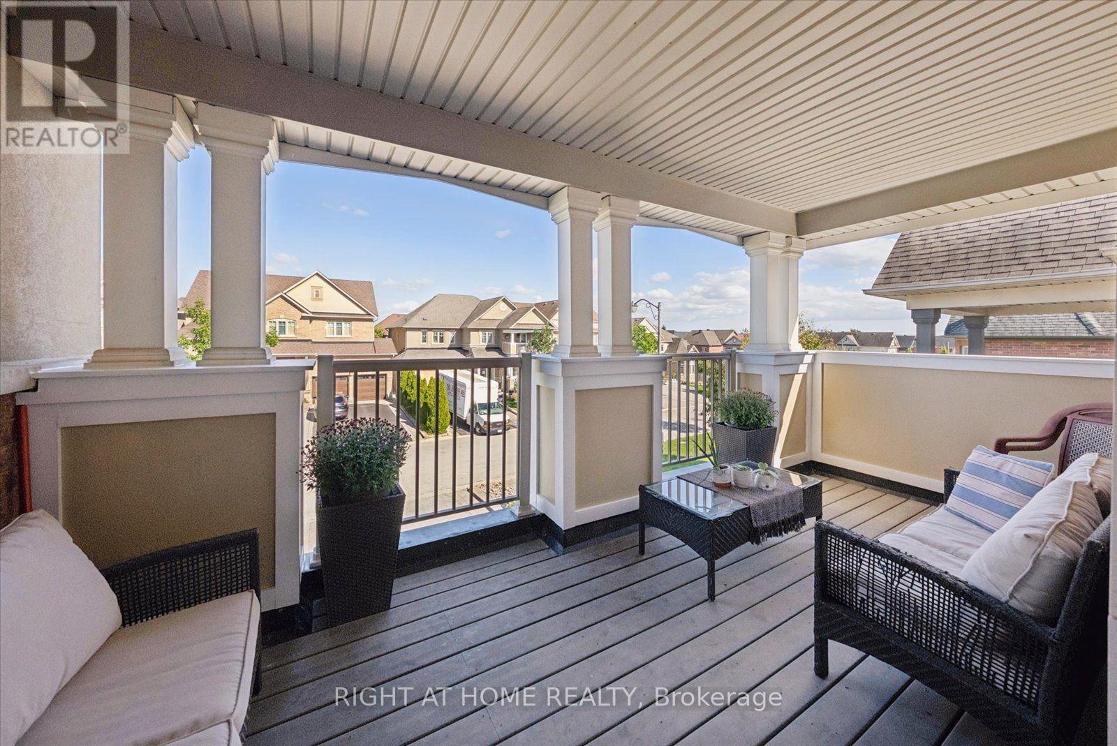 12 Roderick Court, Richmond Hill, Ontario  L4E 0B4 - Photo 32 - N13787174