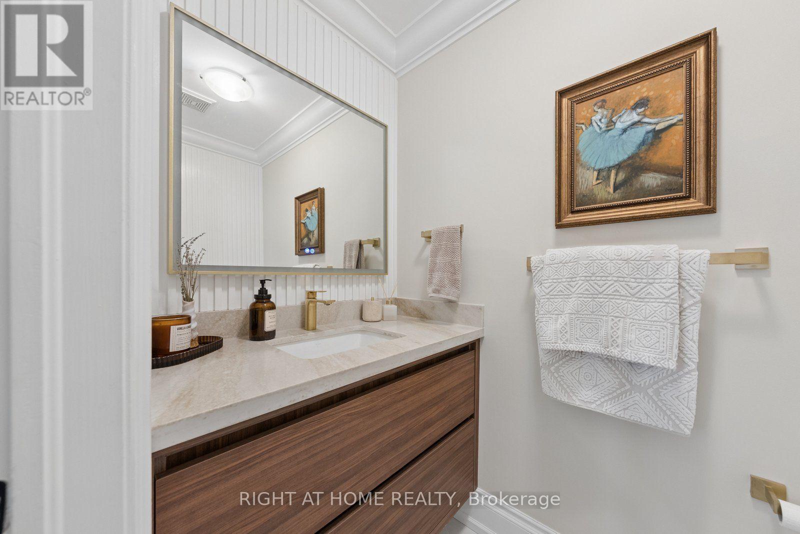 12 Roderick Court, Richmond Hill, Ontario  L4E 0B4 - Photo 36 - N13787174