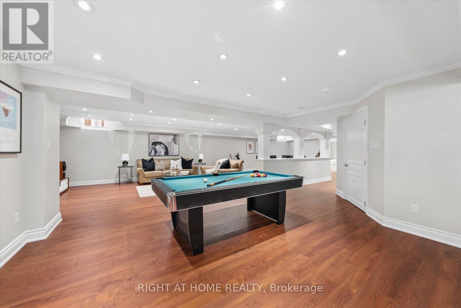 12 Roderick Court, Richmond Hill, Ontario  L4E 0B4 - Photo 40 - N13787174