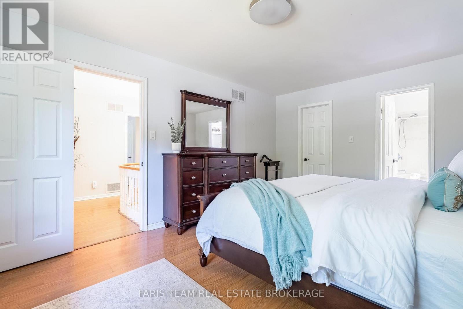 1 Susan Place, Barrie (Sunnidale), Ontario  L4N 5P3 - Photo 23 - S13787116