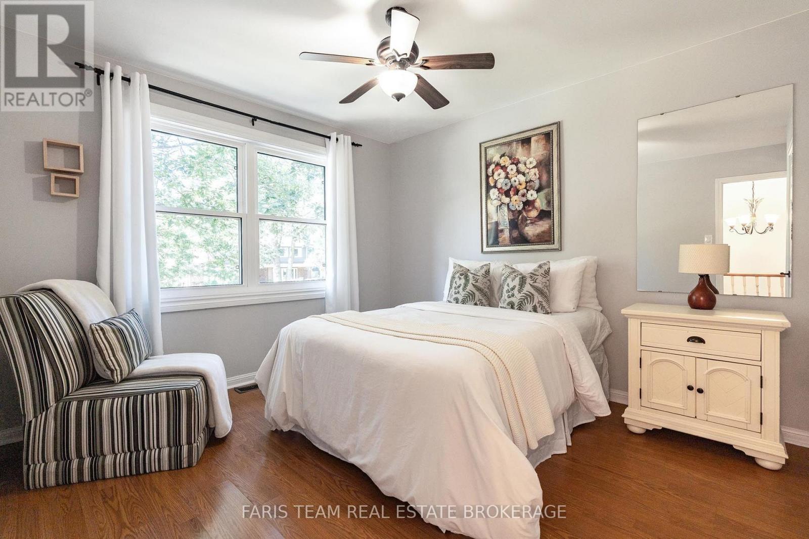 1 Susan Place, Barrie (Sunnidale), Ontario  L4N 5P3 - Photo 26 - S13787116