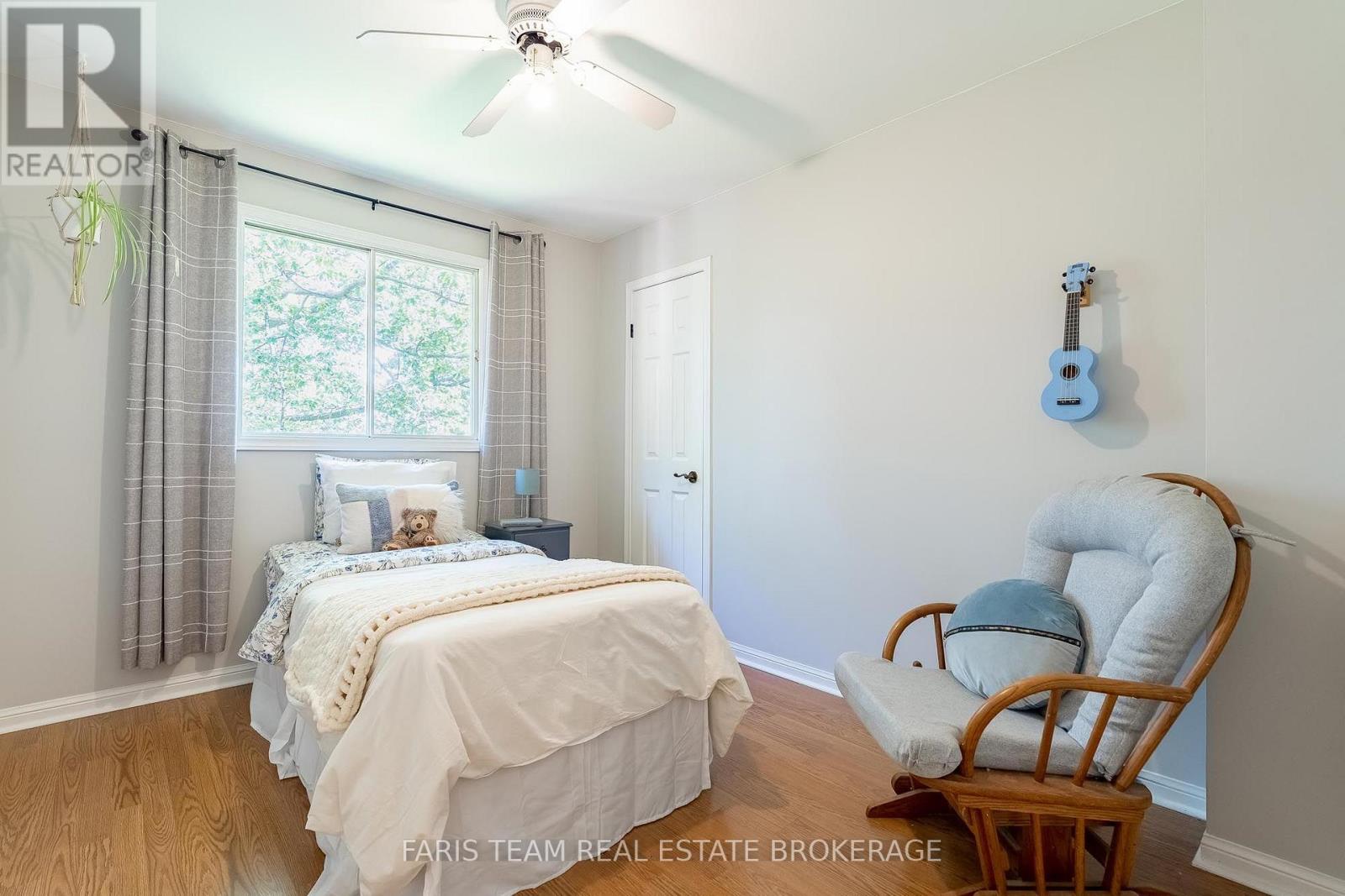1 Susan Place, Barrie (Sunnidale), Ontario  L4N 5P3 - Photo 27 - S13787116