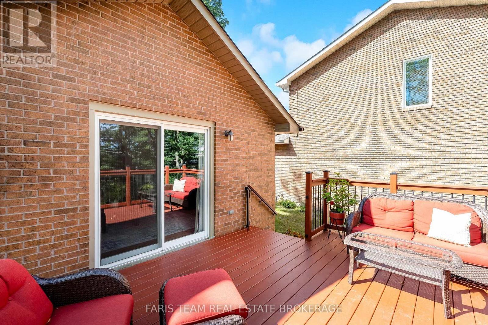 1 Susan Place, Barrie (Sunnidale), Ontario  L4N 5P3 - Photo 37 - S13787116