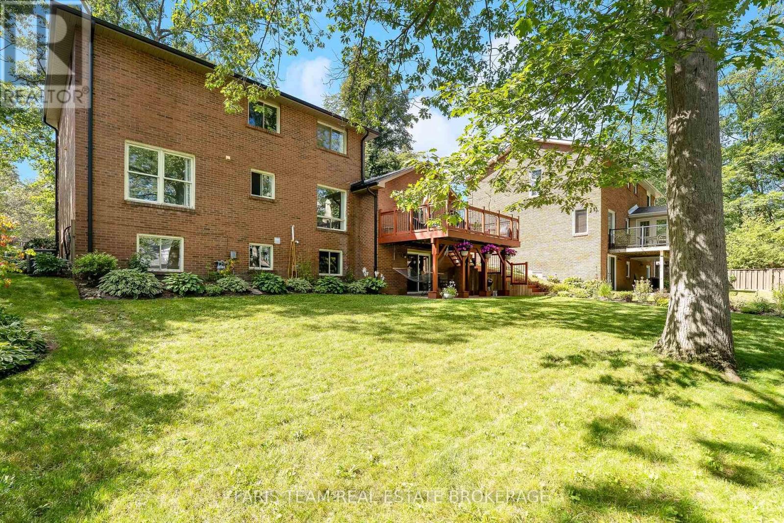 1 Susan Place, Barrie (Sunnidale), Ontario  L4N 5P3 - Photo 43 - S13787116