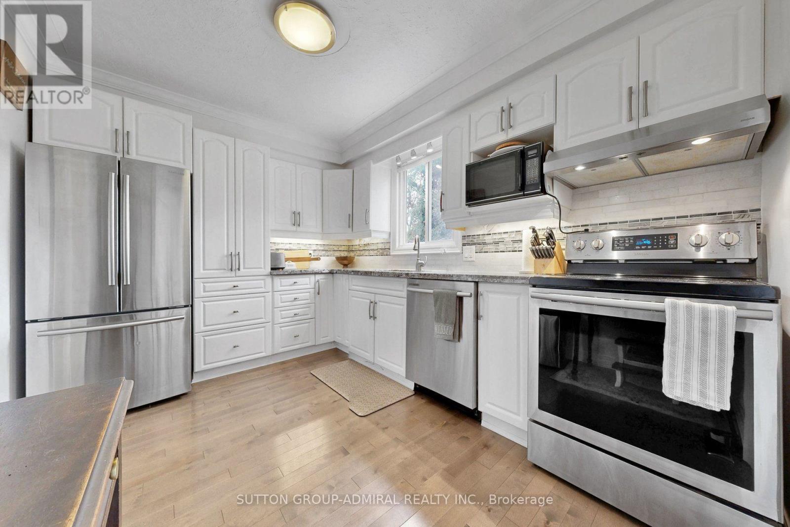149 Little Avenue, Barrie (Allandale Heights), Ontario  L4N 6L6 - Photo 14 - S13787150