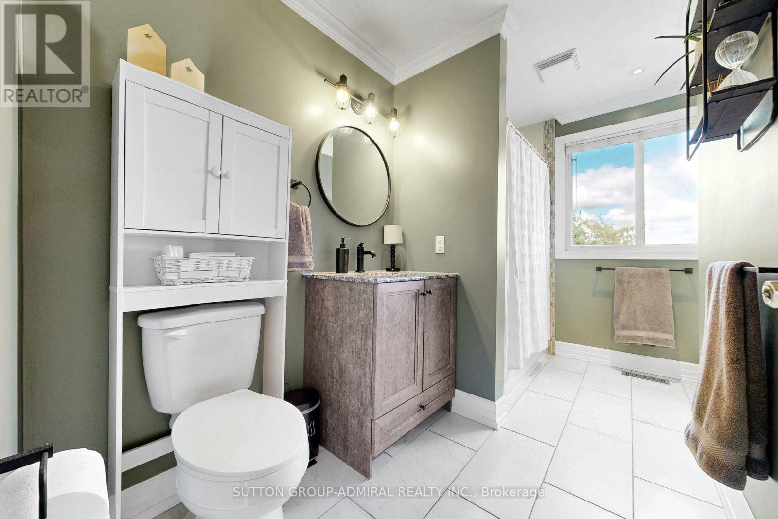 149 Little Avenue, Barrie (Allandale Heights), Ontario  L4N 6L6 - Photo 20 - S13787150