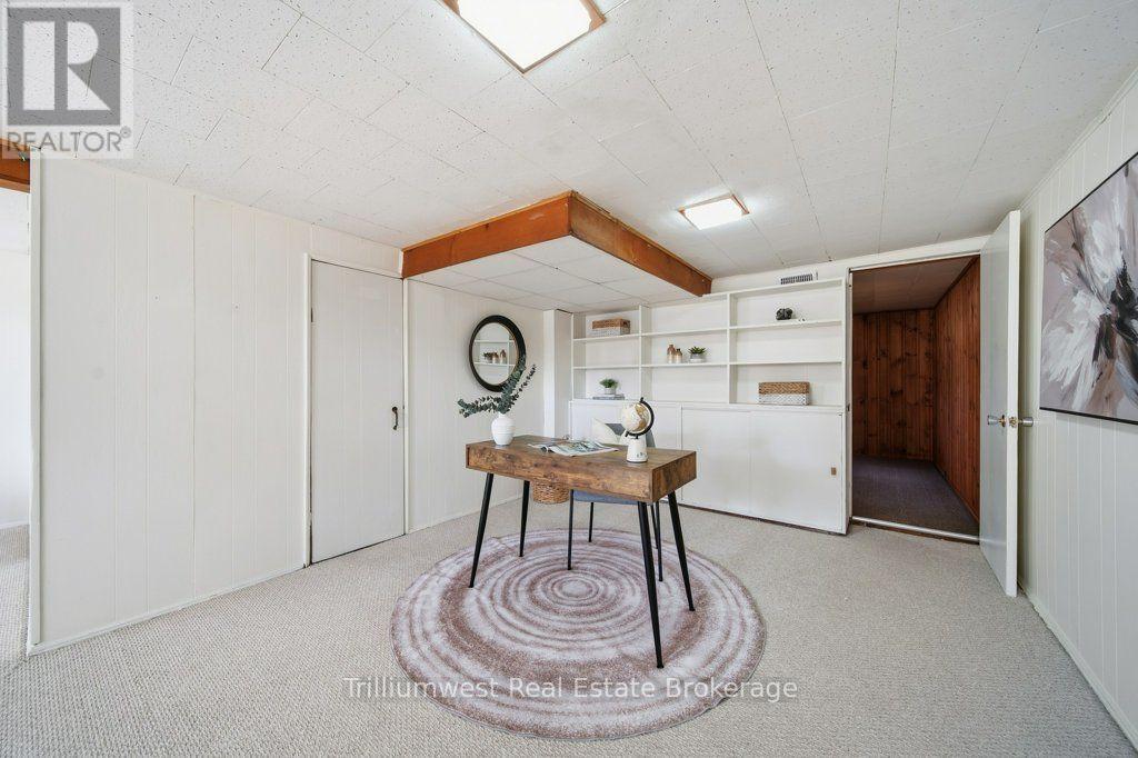 18 Maywood Road, Waterloo, Ontario N2C 2A3 - Photo 29 - X13787068