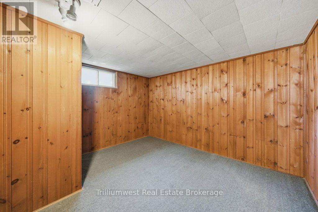 18 Maywood Road, Waterloo, Ontario N2C 2A3 - Photo 31 - X13787068