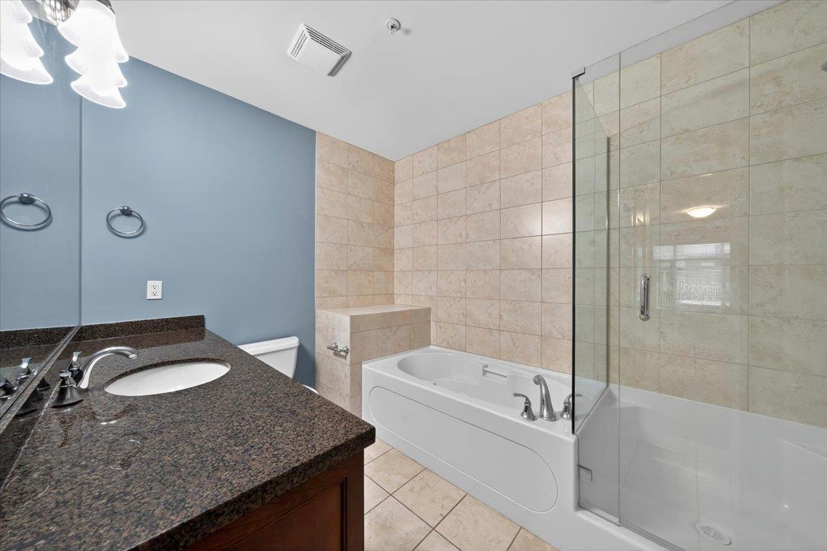 102 15164 Prospect Avenue, White Rock, British Columbia  V4B 3B9 - Photo 18 - R3165659