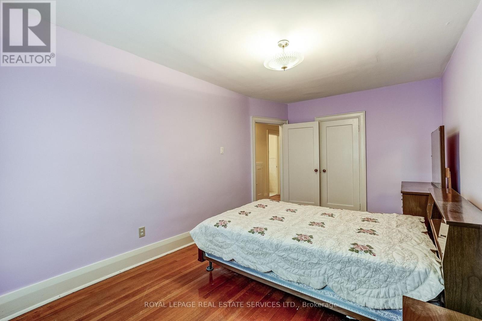 15 Oakview Avenue, Toronto, Ontario  M6P 3J3 - Photo 20 - W13787070