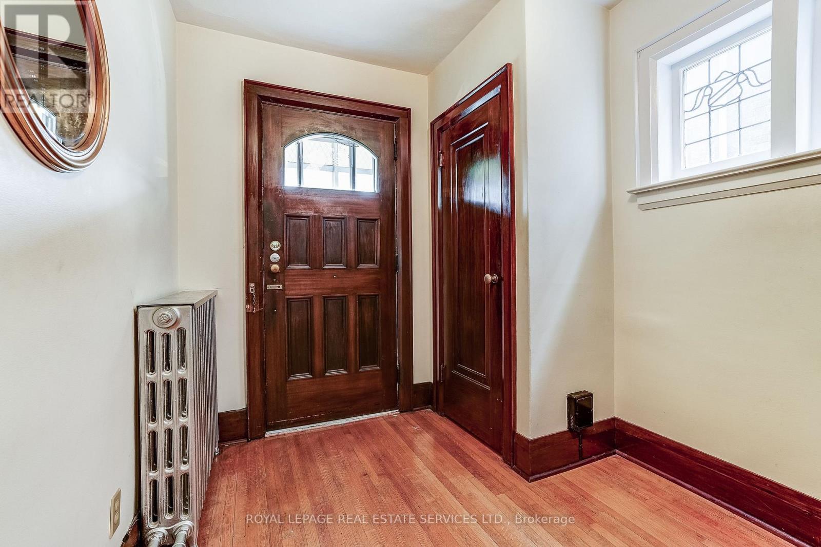 15 Oakview Avenue, Toronto, Ontario  M6P 3J3 - Photo 5 - W13787070
