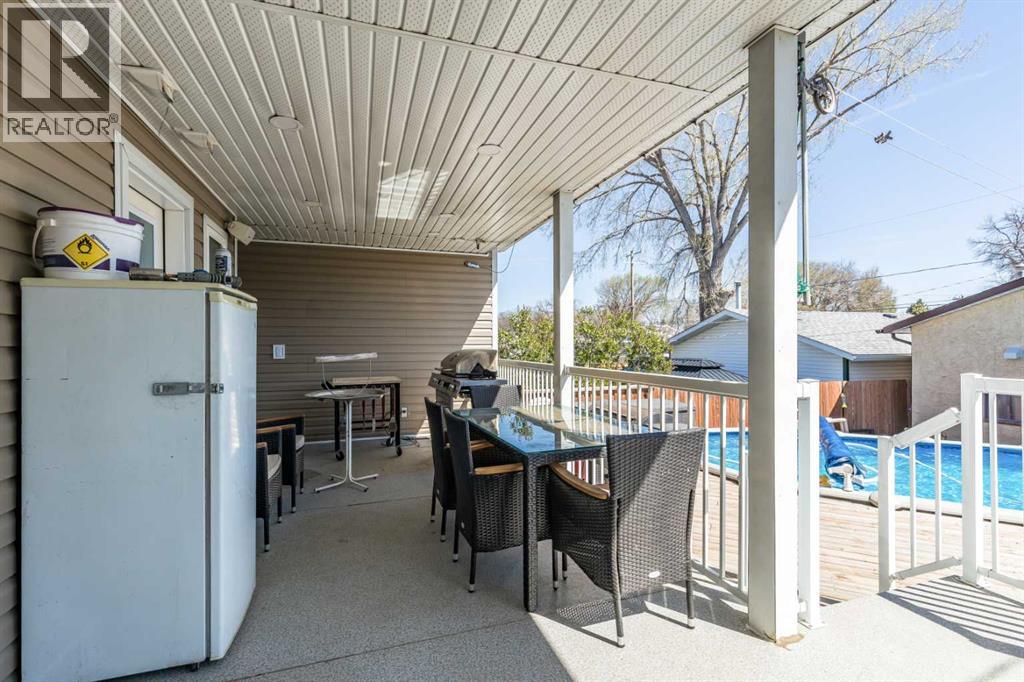 1061 Ross Street Se, Medicine Hat, Alberta  T1A 0Y2 - Photo 39 - A2309614