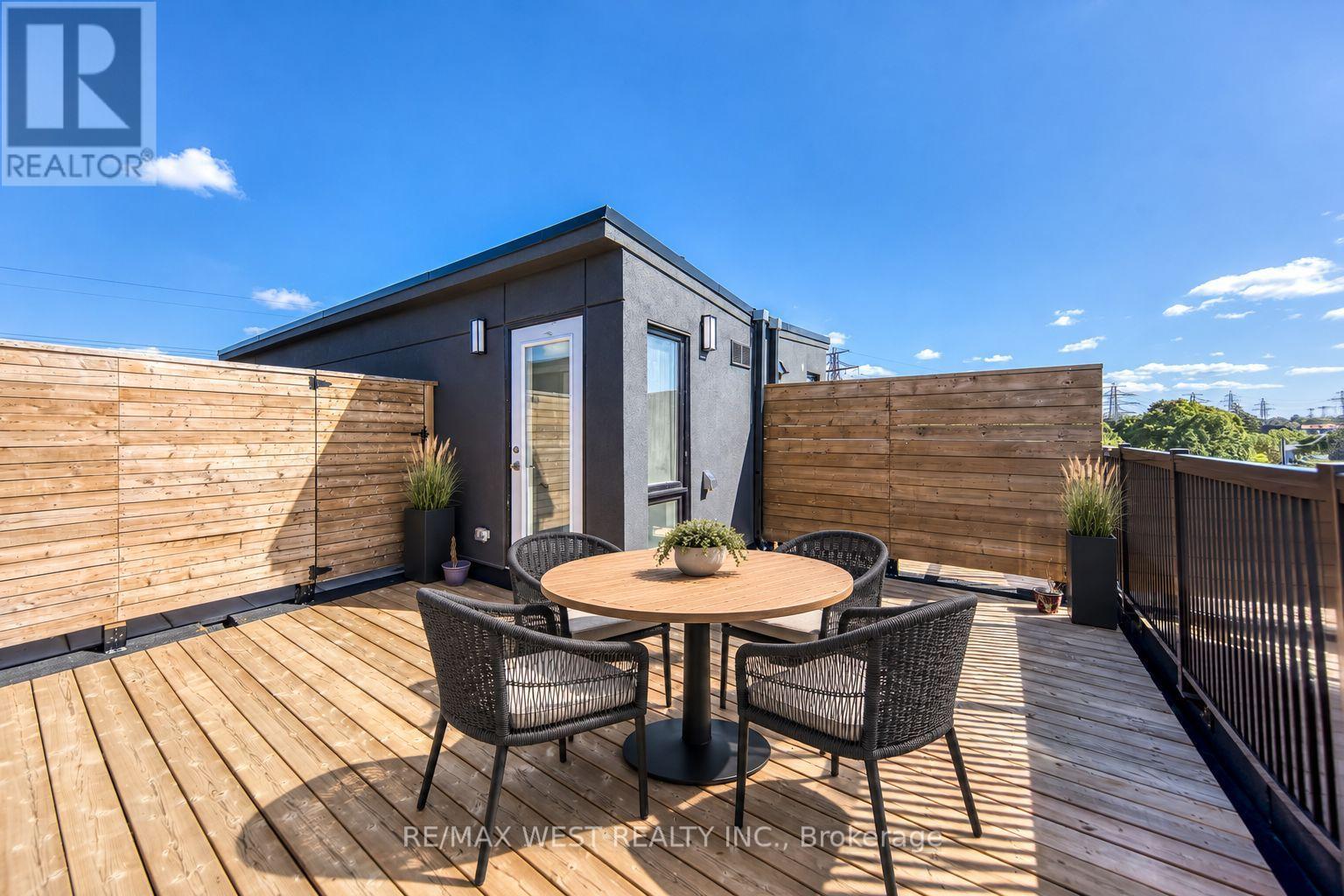 3 - 40 Ed Clark Gardens Boulevard, Toronto, Ontario  M6N 0B5 - Photo 24 - W13787204
