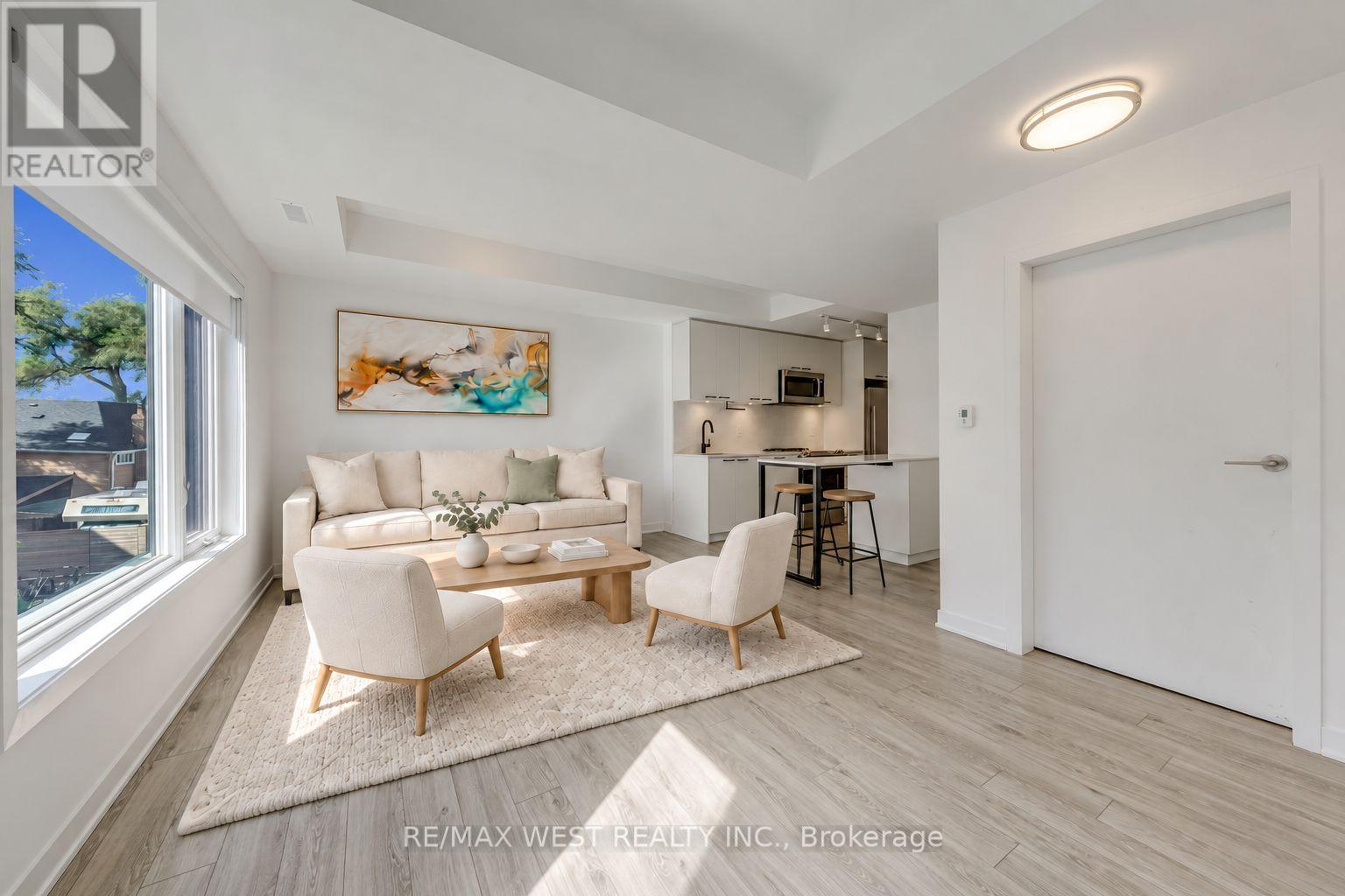 3 - 40 Ed Clark Gardens Boulevard, Toronto, Ontario  M6N 0B5 - Photo 7 - W13787204