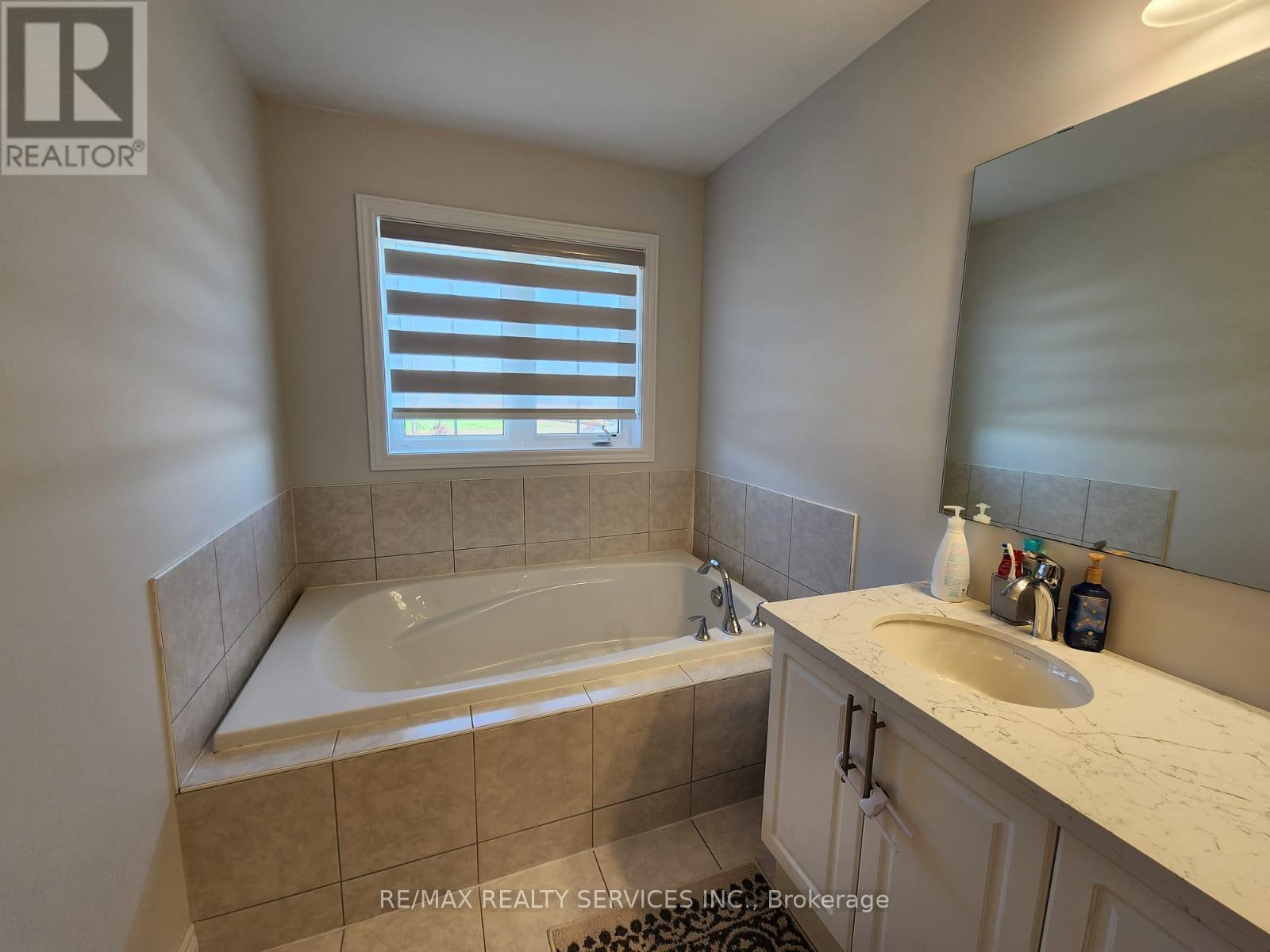 46 Branigan Crescent, Halton Hills, Ontario  L7G 0N1 - Photo 16 - W13787206