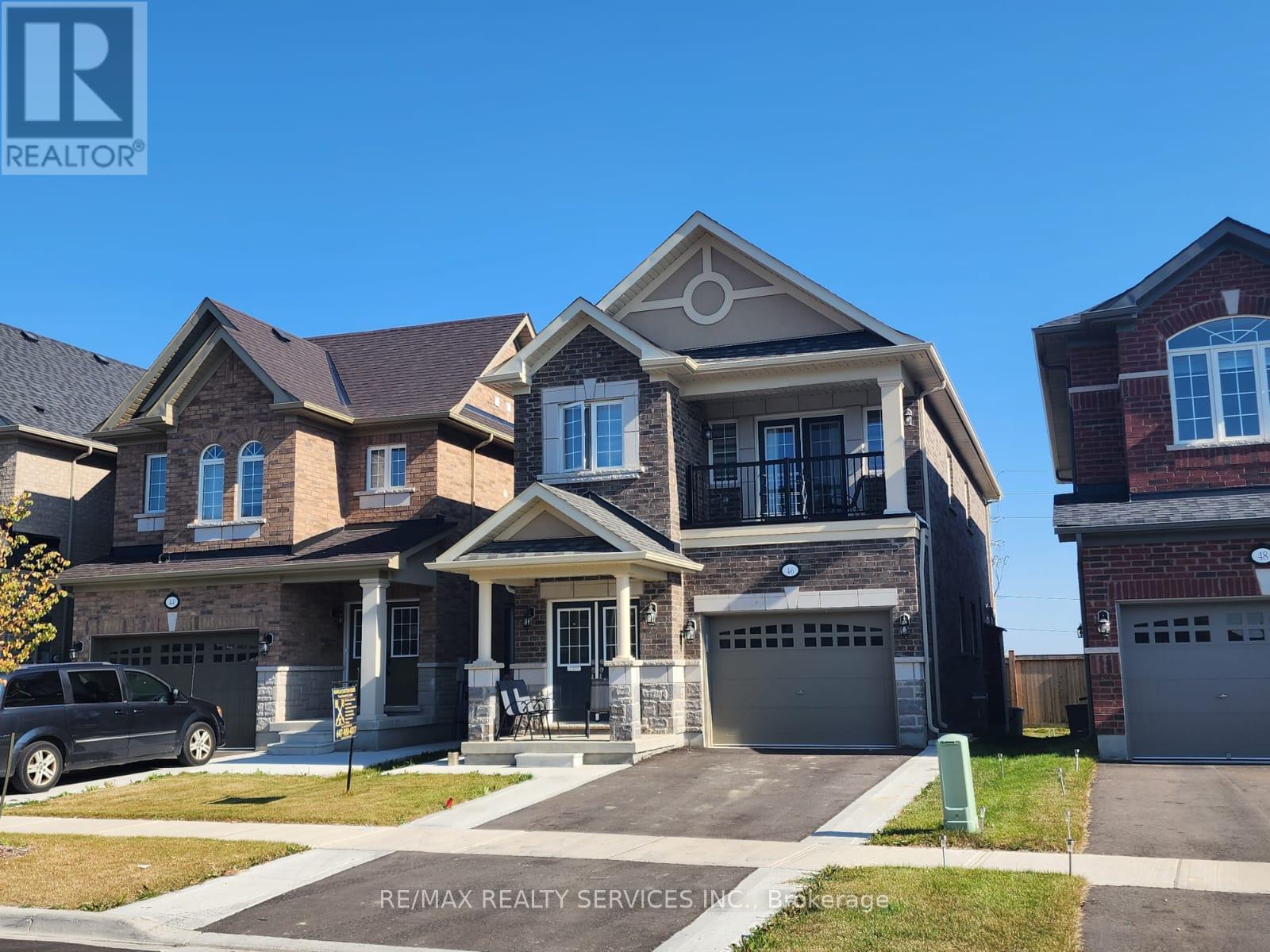 46 Branigan Crescent, Halton Hills, Ontario  L7G 0N1 - Photo 2 - W13787206