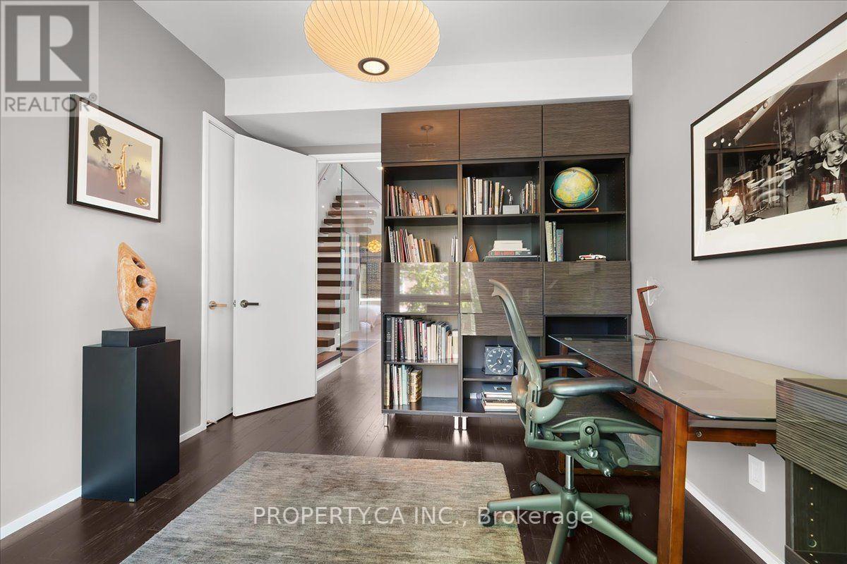 244 Manning Avenue, Toronto, Ontario  M6J 2K7 - Photo 22 - C13784566