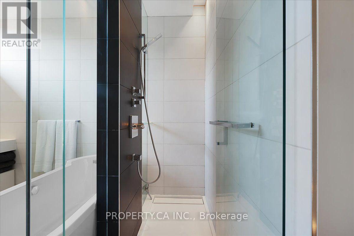 244 Manning Avenue, Toronto, Ontario  M6J 2K7 - Photo 33 - C13784566