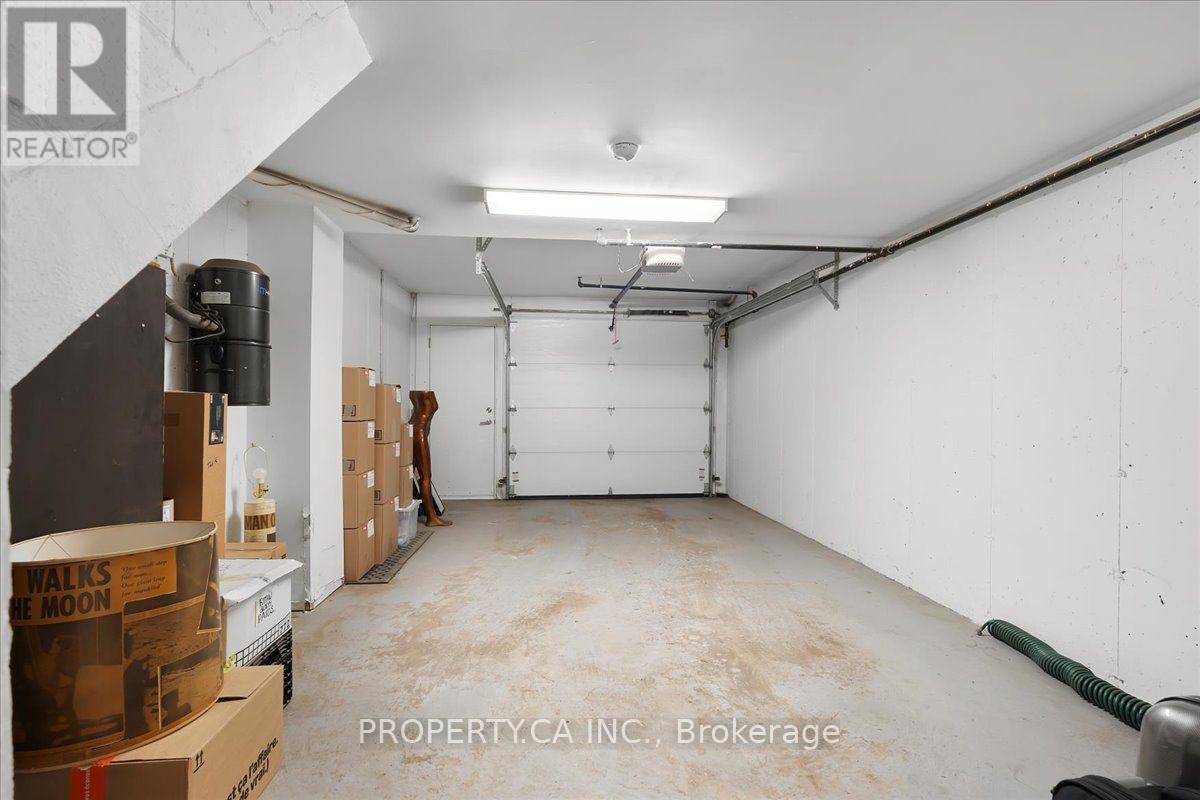 244 Manning Avenue, Toronto, Ontario  M6J 2K7 - Photo 38 - C13784566