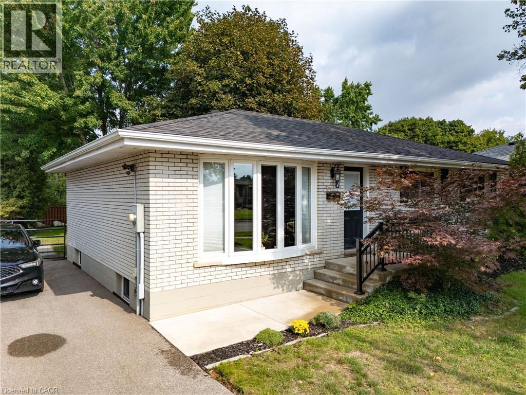 7 Cambridge Drive, Brantford, Ontario  N3R 5E1 - Photo 25 - 40861931