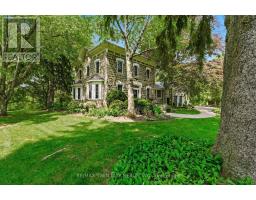 25 DUNBAR STREET, Brant, Ontario