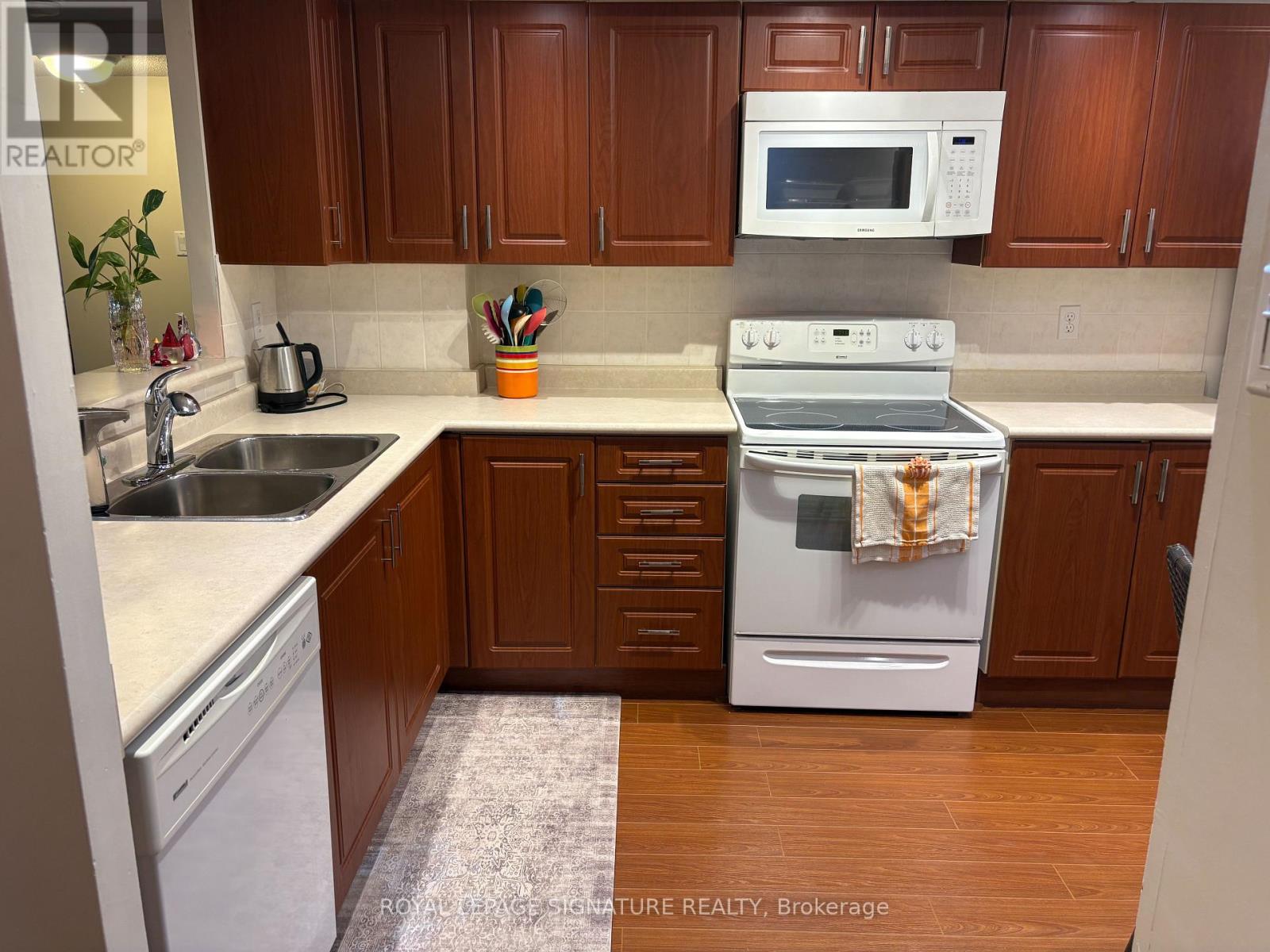 607 - 4727 Sheppard Avenue E, Toronto, Ontario  M1S 5B3 - Photo 4 - E13786206