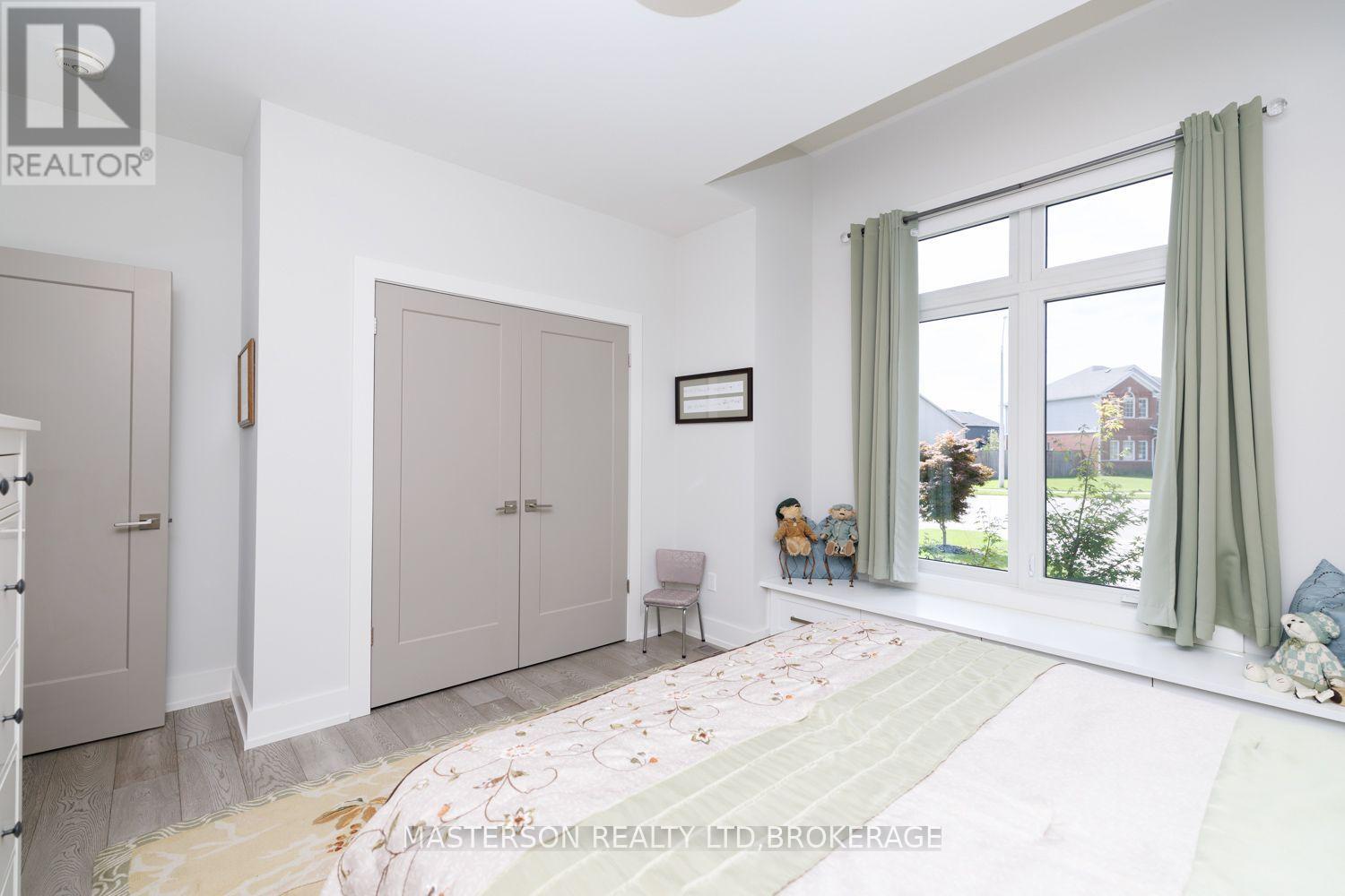 9373 Madison Crescent, Niagara Falls, Ontario  L2H 0M3 - Photo 21 - X13784086